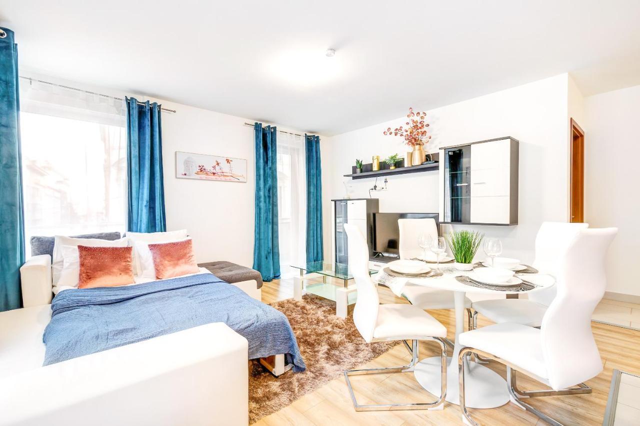 Modern Apartment With Free Garage And Balcony In The Downtown 부다페스트 외부 사진