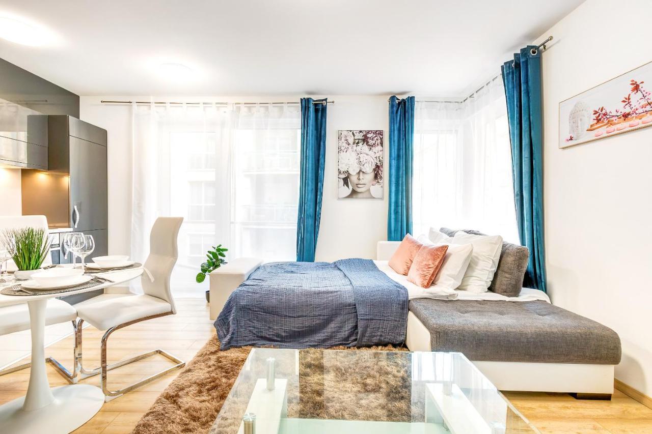 Modern Apartment With Free Garage And Balcony In The Downtown 부다페스트 외부 사진